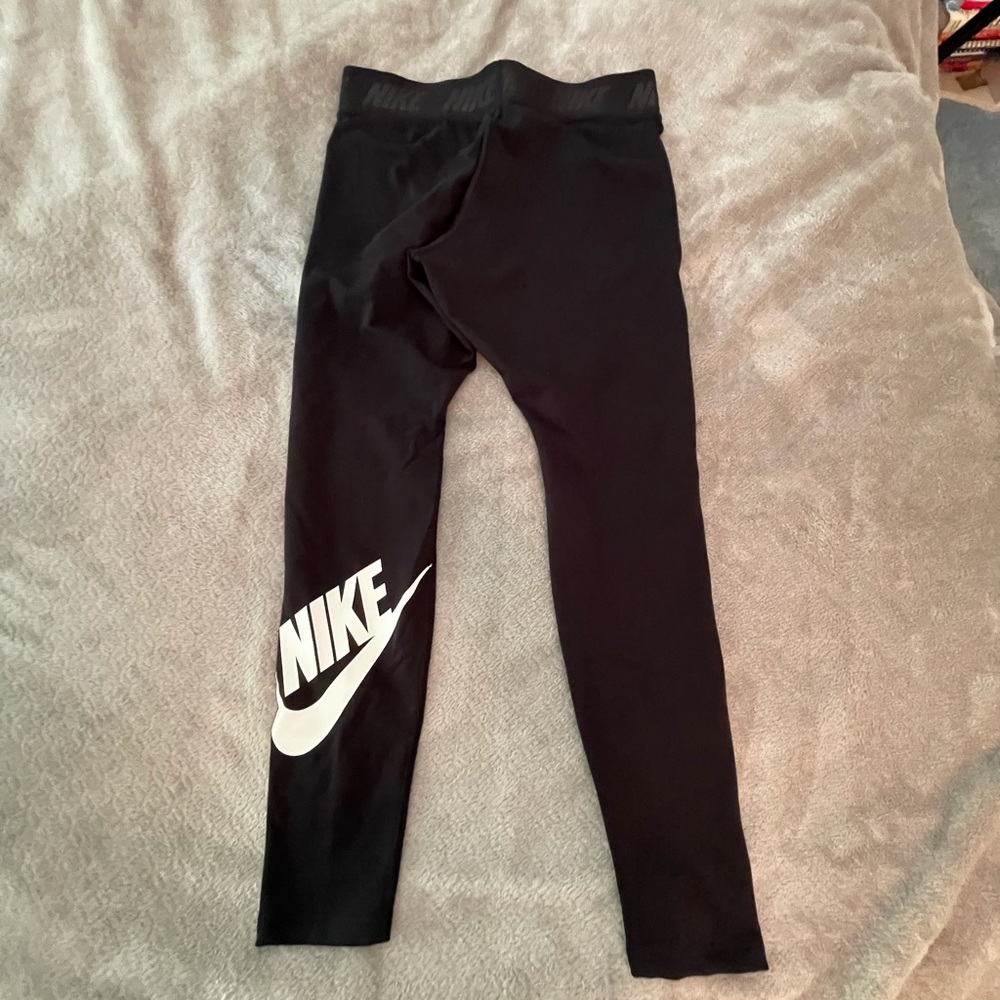 Nike black leggings